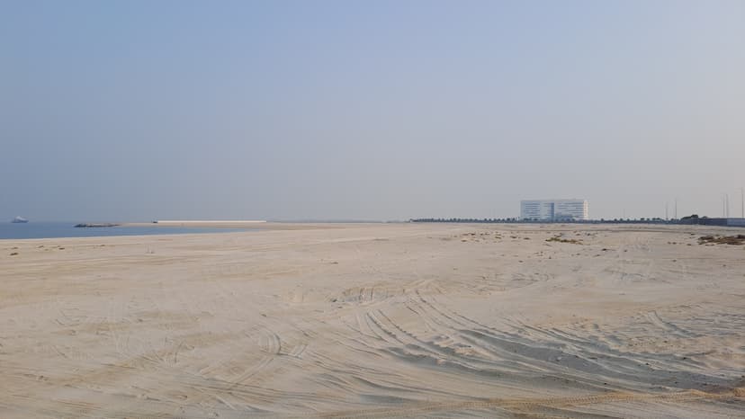 Beach Residences Dubai Islands construction — photo 46
