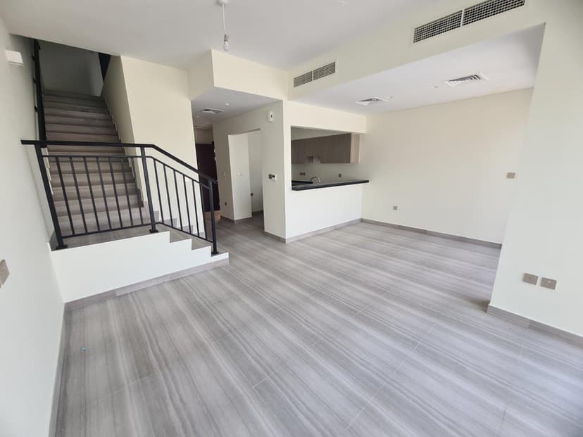 DAMAC Hills-park Residences 4 construction — photo 17