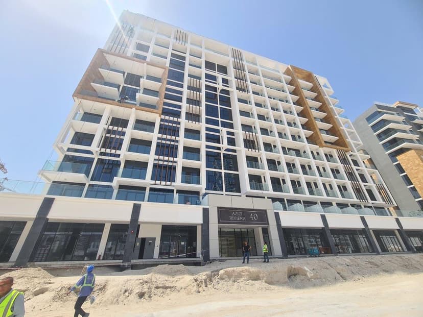 Azizi Riviera 40 construction — photo 14