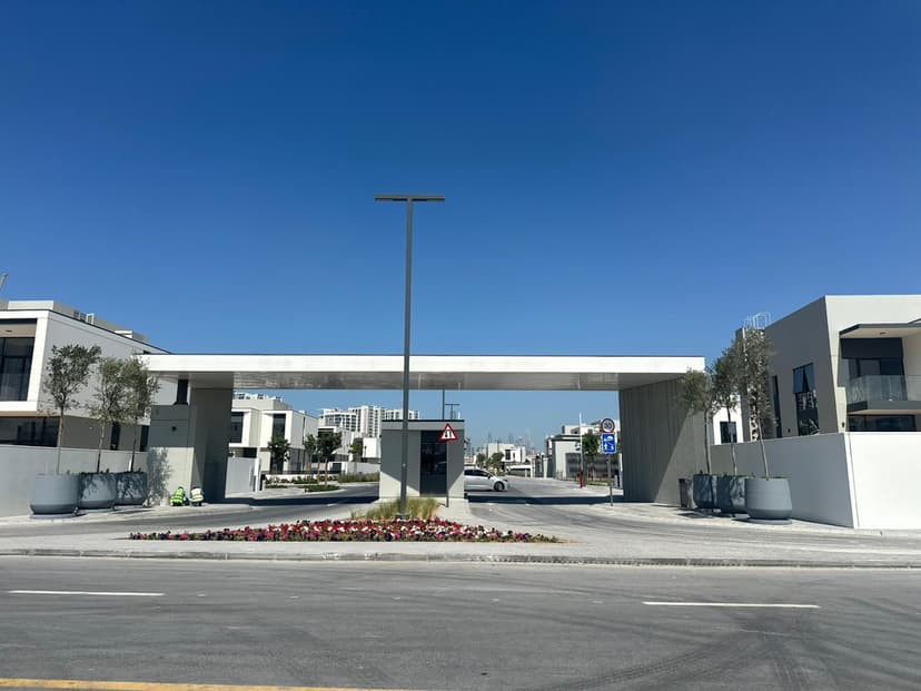 Murooj Al Furjan 1 construction — photo 13