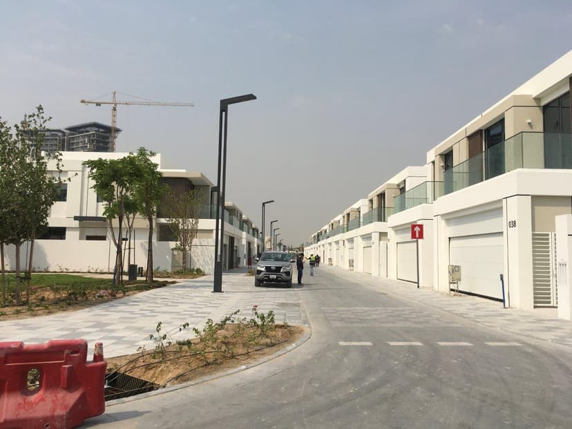 Mohammed Bin Rashid Al Maktoum City District One- C Villas construction — photo 6