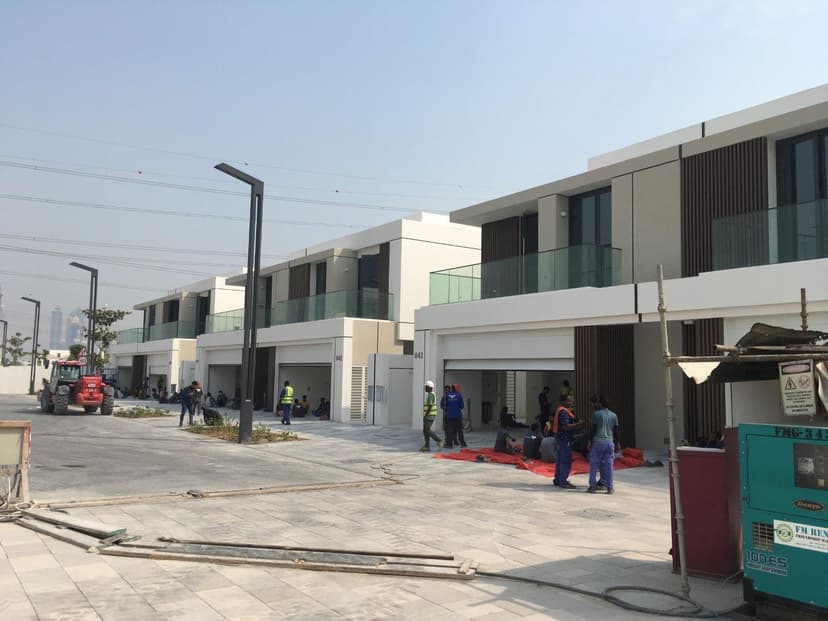 Mohammed Bin Rashid Al Maktoum City District One- C Villas construction — photo 4