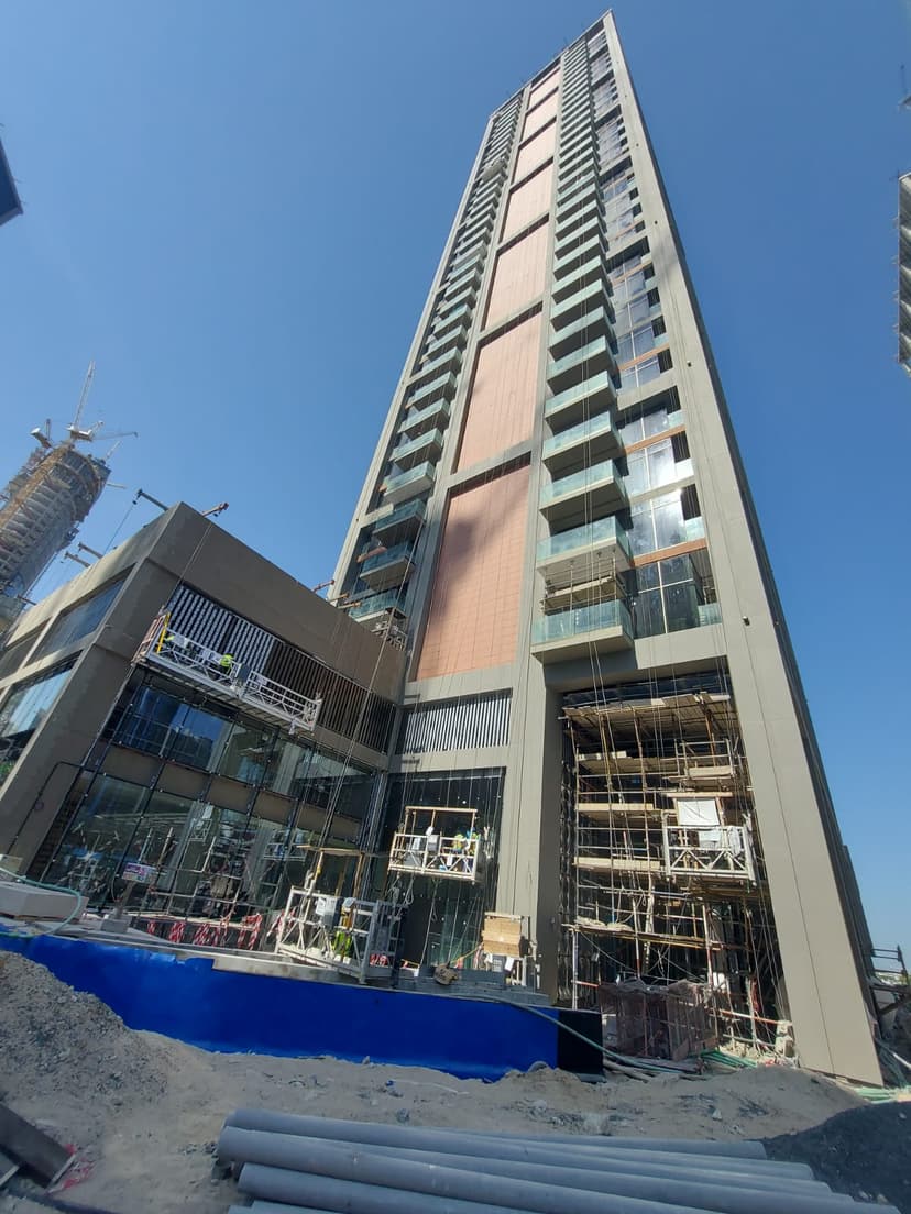 Peninsula One construction — photo 19