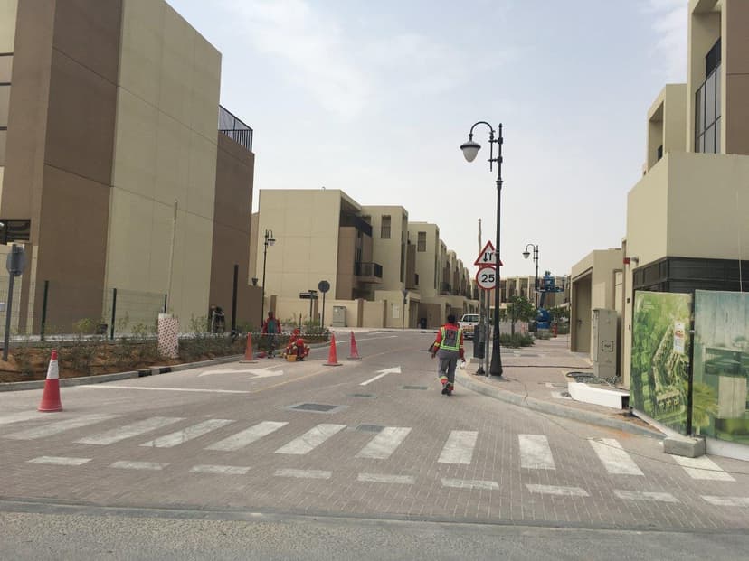 Sevilla Village construction — photo 8