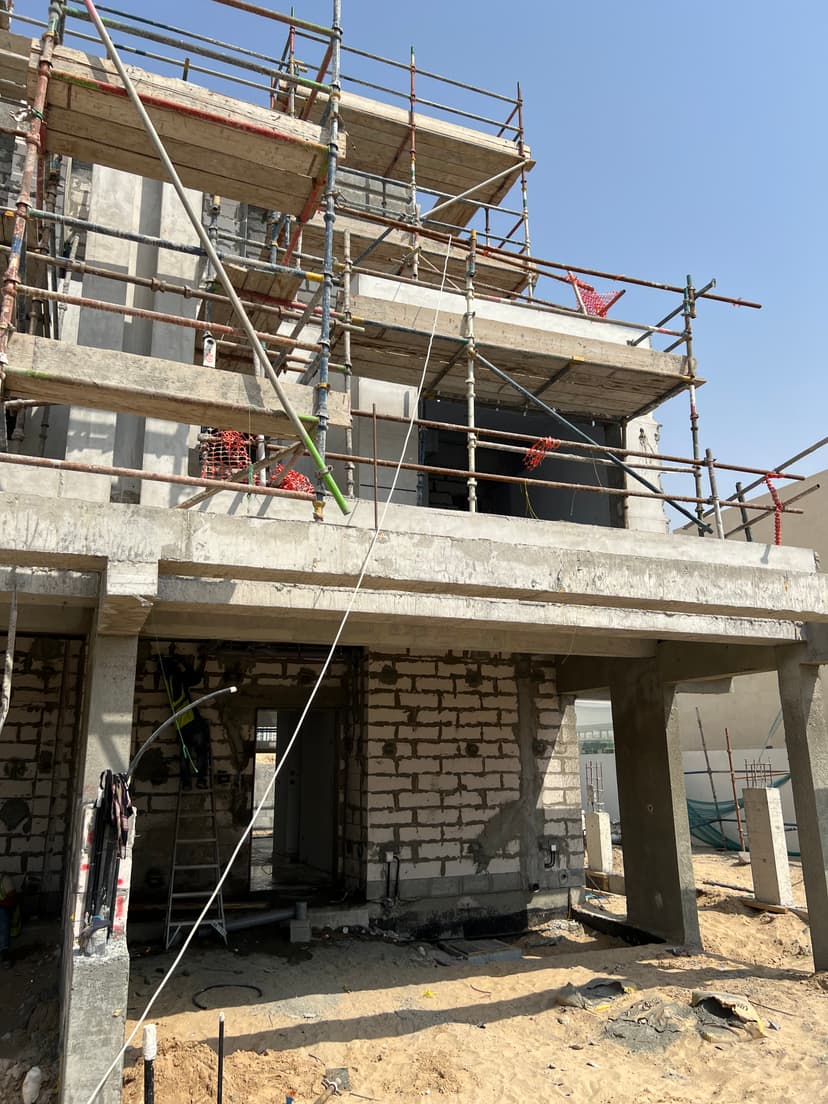 DAMAC Hills (2) - Victoria 2 construction — photo 17