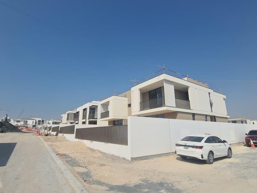 Tilal AL Furjan- Phase One construction — photo 22