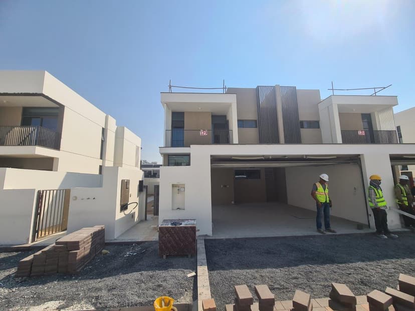 Tilal AL Furjan- Phase One construction — photo 19