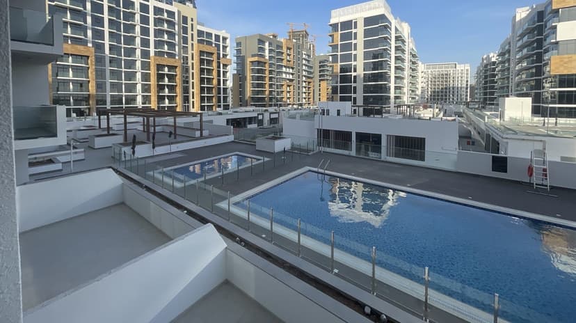 Azizi Riviera 36 construction — photo 7
