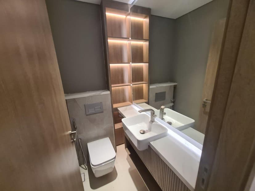 La Perla Homes 10 construction — photo 7