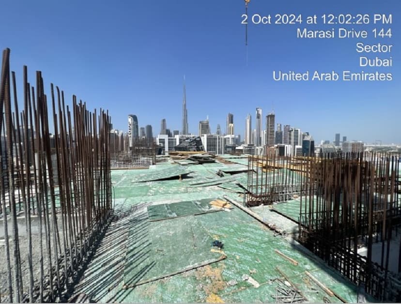 Luxury Family Residence III construction — photo 26