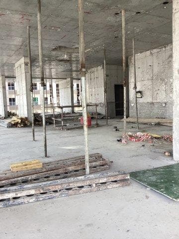 Luxury Family Residence III construction — photo 32