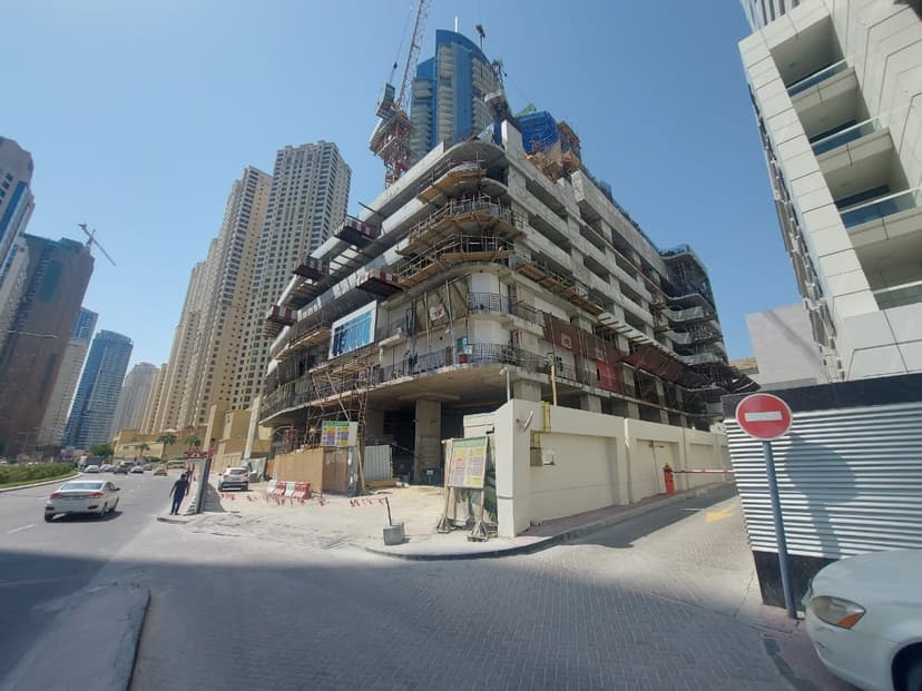 Liv Lux construction — photo 47