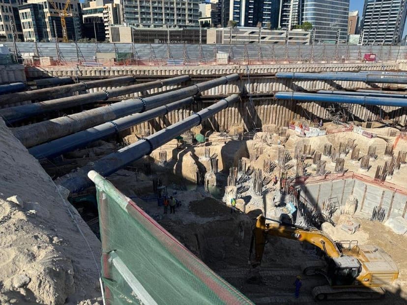 Canal Crown 2 construction — photo 23