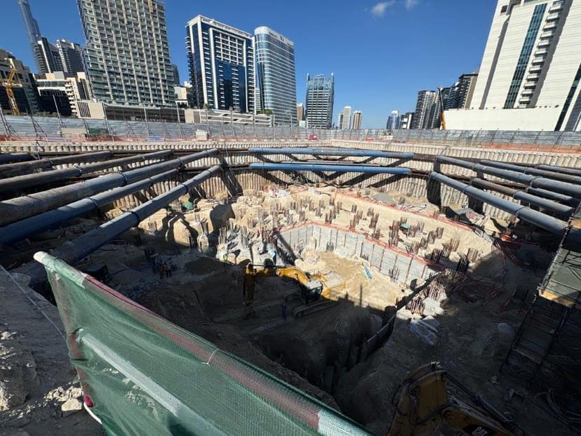 Canal Crown 2 construction — photo 19