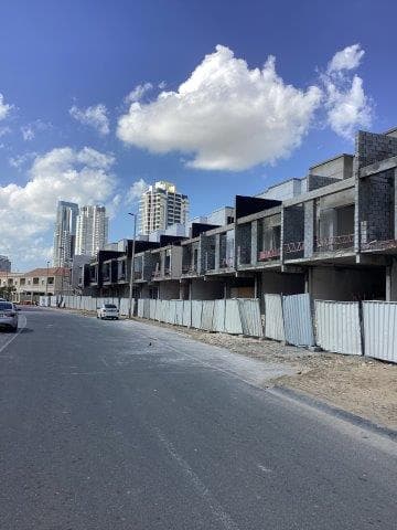 Le Parc Homes II construction — photo 16