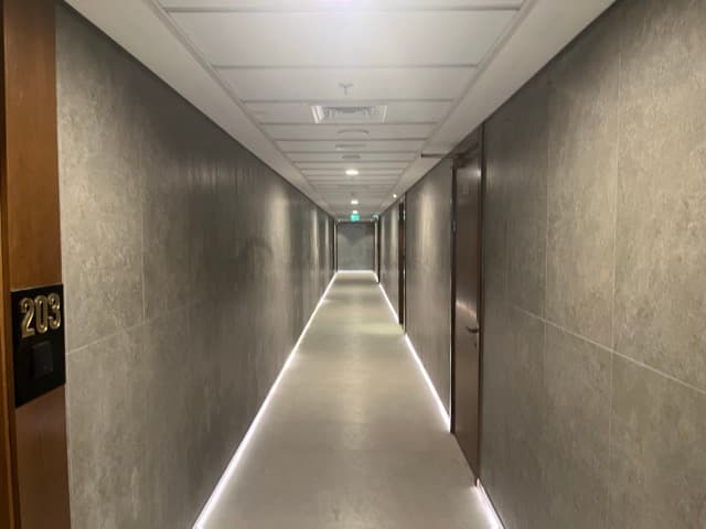 Maya Residences 5 construction — photo 14