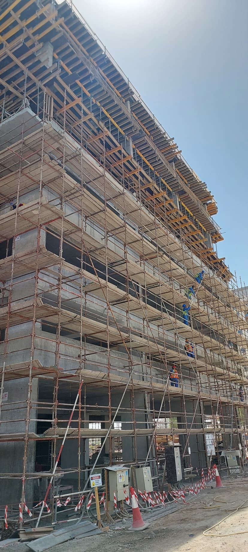 Weybridge Gardens construction — photo 63