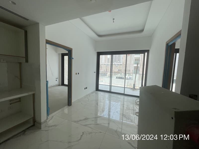 Azizi Riviera 61 construction — photo 21
