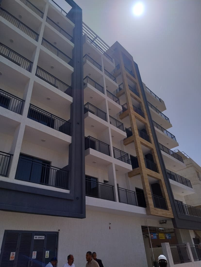Hz Residences 4 construction — photo 3