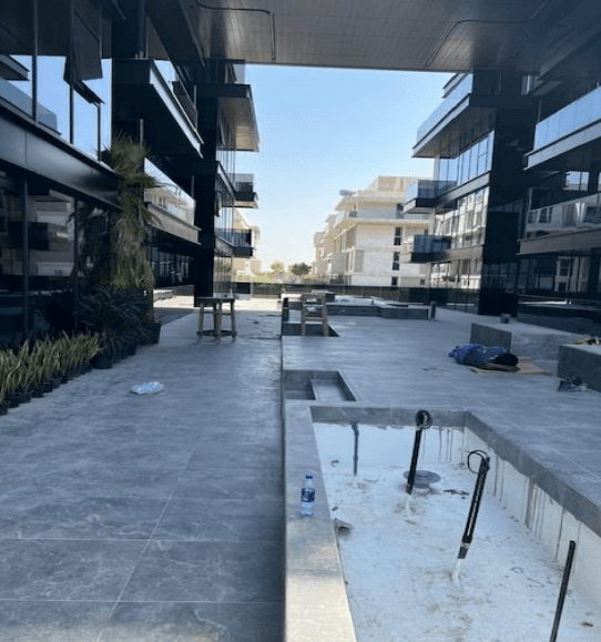 The 100 construction — photo 10