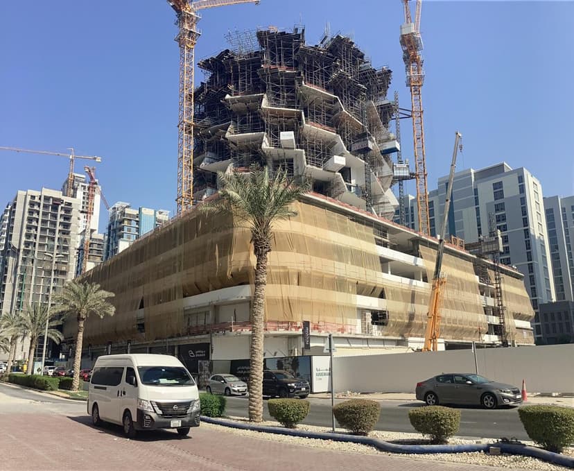 Binghatti Phantom construction — photo 19