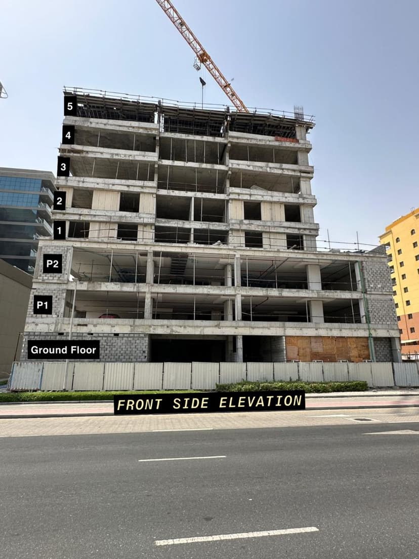 Iliyaa 5 construction — photo 27