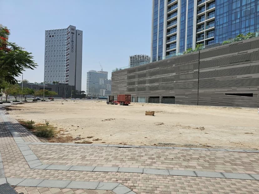 One Residence construction — photo 20