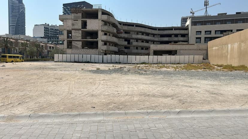 105 Residences by Kamdar construction — photo 17