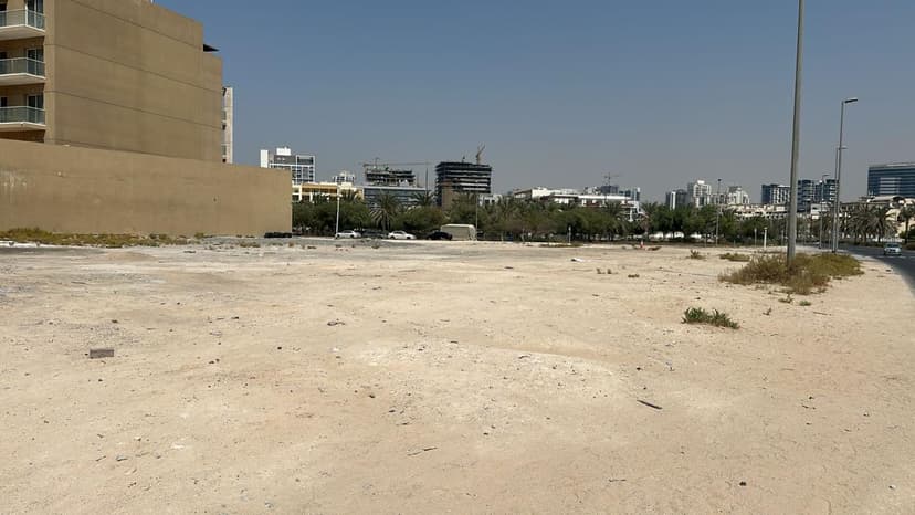 105 Residences by Kamdar construction — photo 16