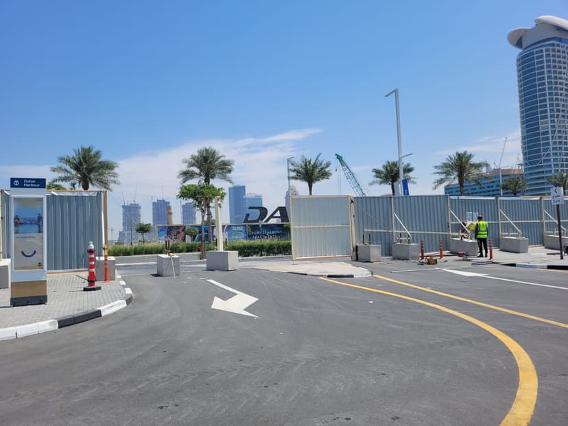 W Residences at Dubai Harbour construction — photo 12