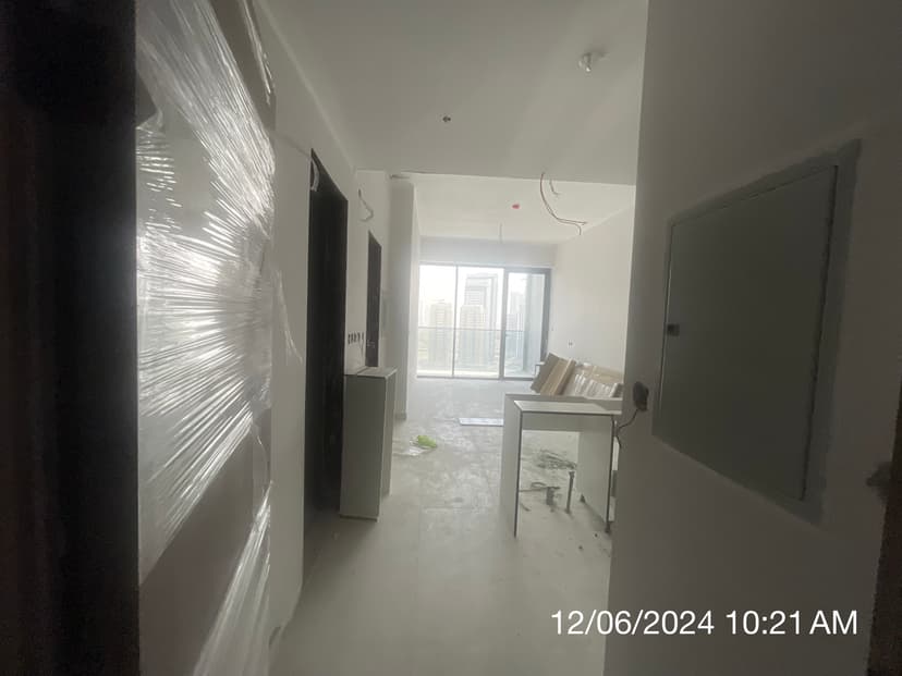 Amal Tower construction — photo 24