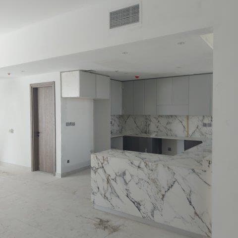Amal Tower construction — photo 14