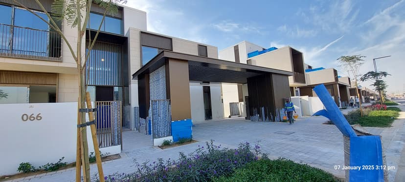 Palm Hills construction — photo 13