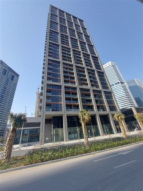 Peninsula One construction — photo 12