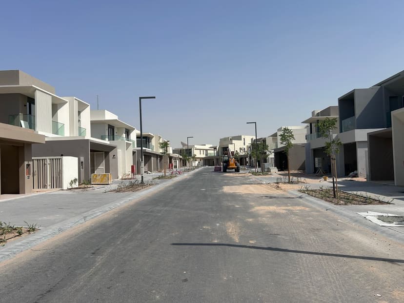 Jebel Ali Village construction — photo 28