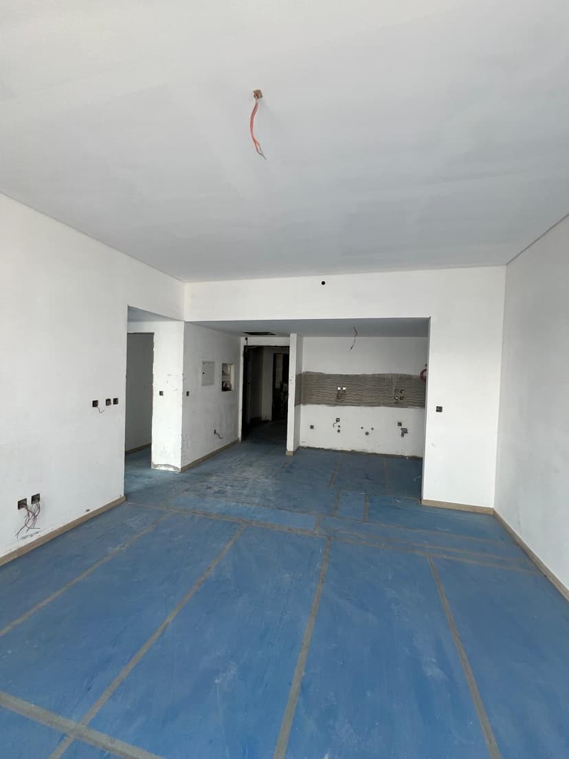 Luxury Family Residence construction — photo 9
