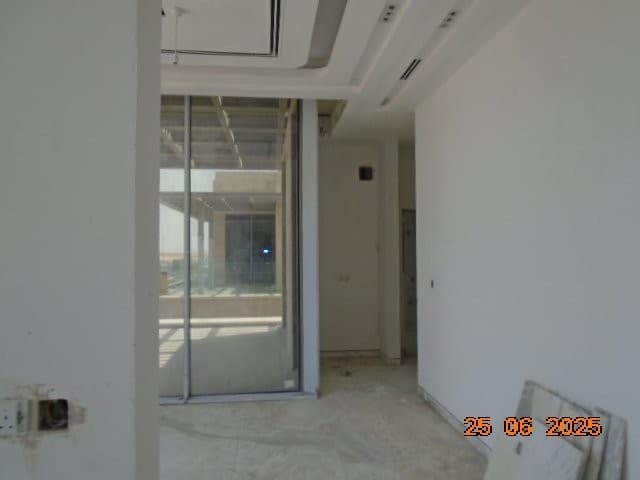 South Bay 1 construction — photo 19