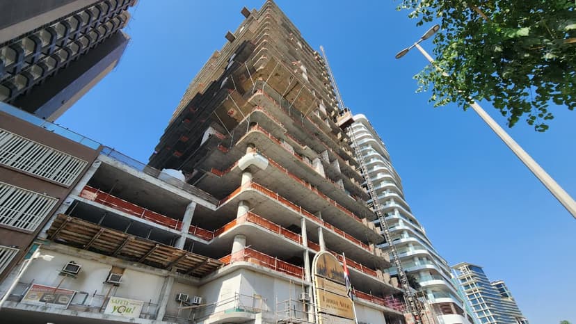 Luxury Family Residence III construction — photo 10
