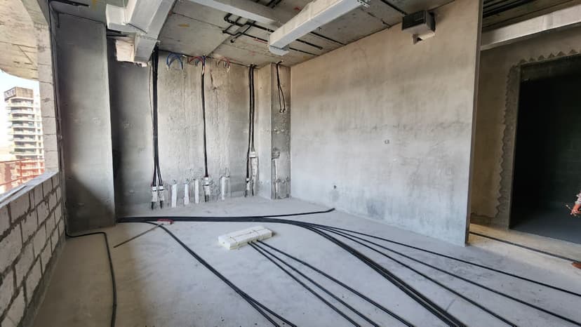 Luxury Family Residence III construction — photo 7