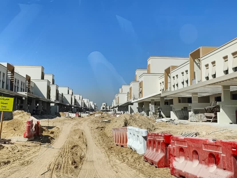 DAMAC Lagoons - Mykonos construction — photo 19