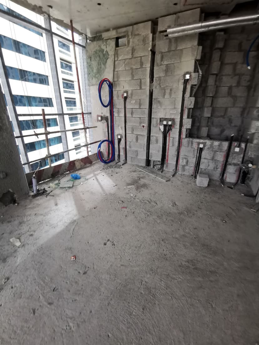 Liv Lux construction — photo 42