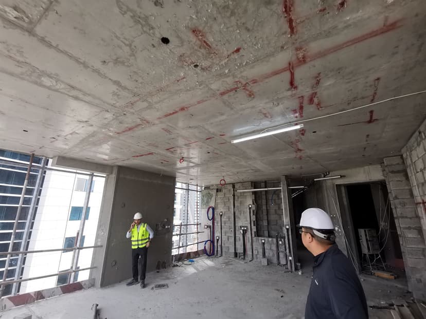 Liv Lux construction — photo 45