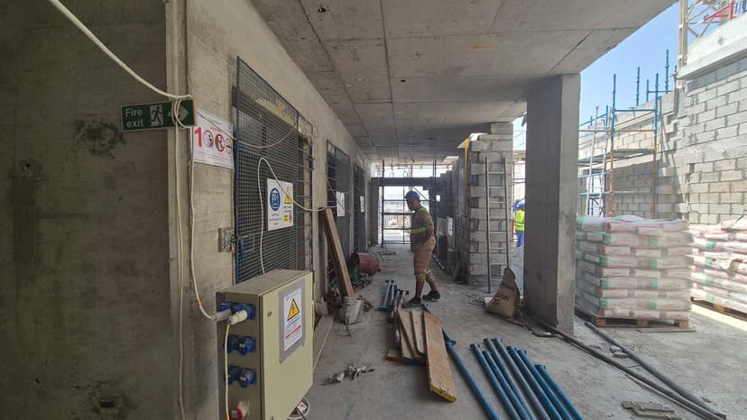 Luce construction — photo 42