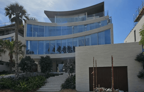 Zaya Zuha Island construction — photo 11