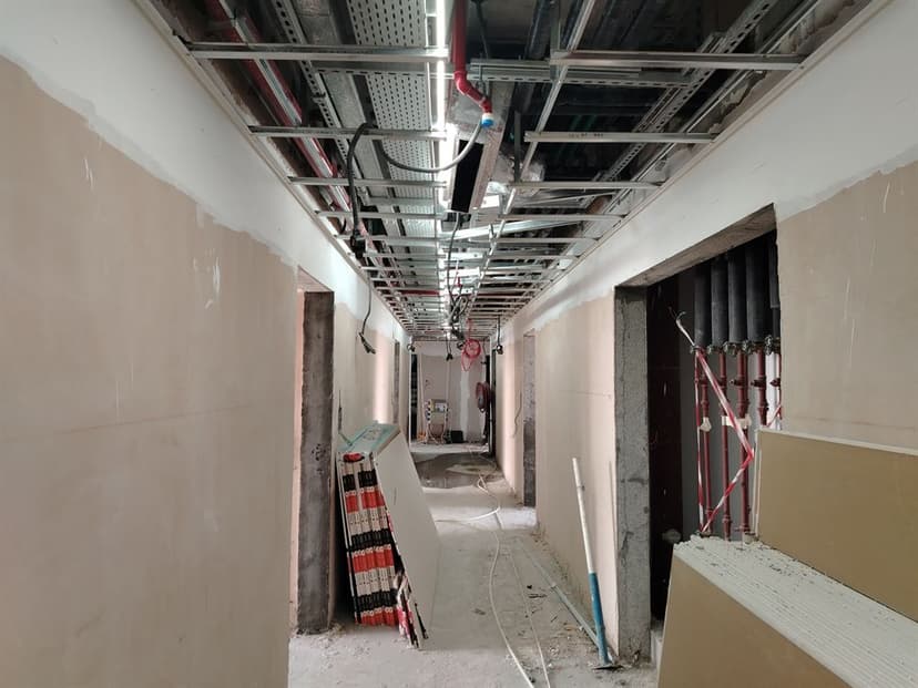 The EDGE construction — photo 29