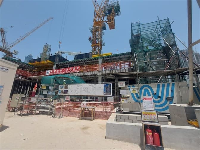DG1 Living construction — photo 29