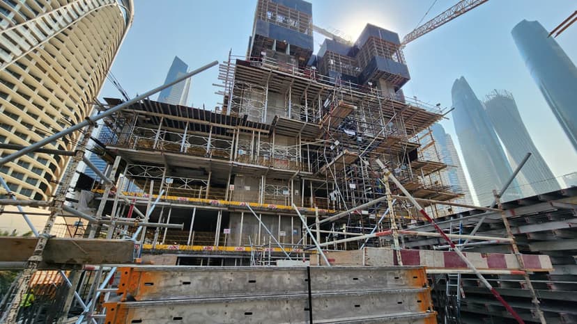 DAMAC Bay 2 construction — photo 15