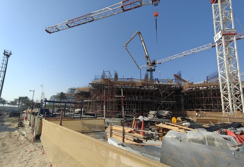 Sls Residences at Palm Jumeirah construction — photo 40