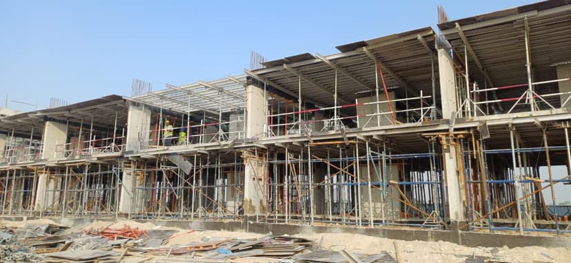 Reportage Village 1 construction — photo 39
