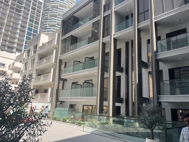 Lumina Vista Residences construction — photo 10